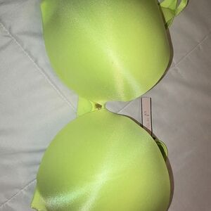 Victoria's Secret Lime Green Bra